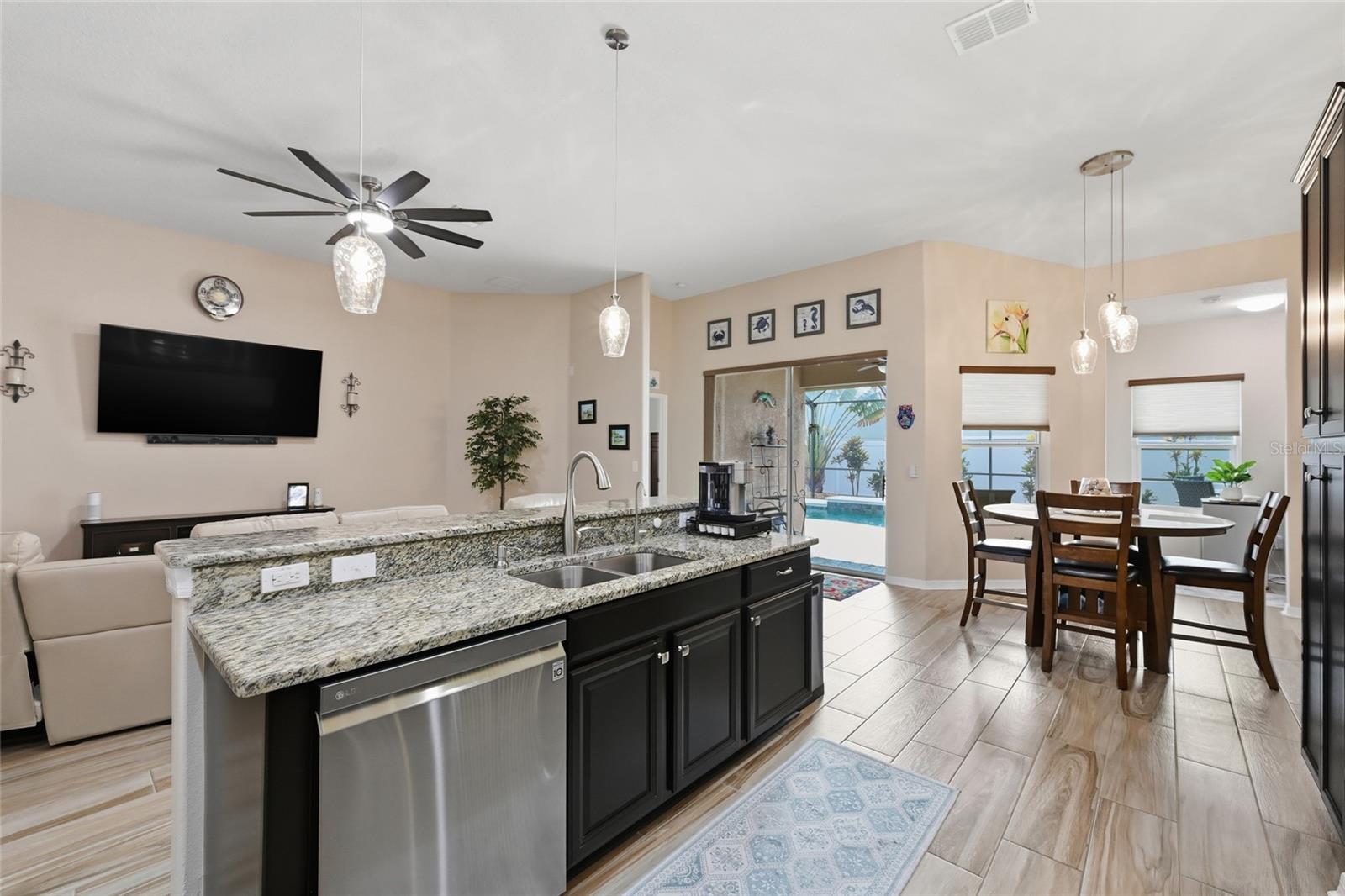 Image 52 of 77 For 10835 Carloway Hills Drive