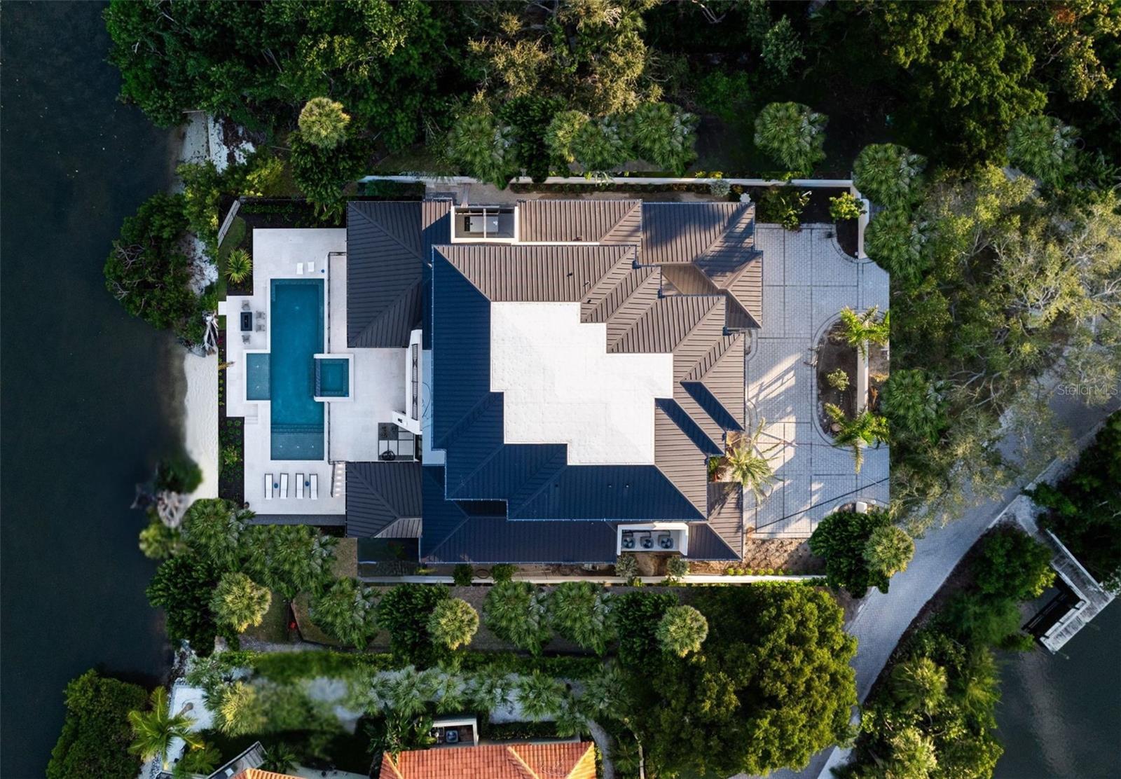 Image 9 of 35 For 1290 Hidden Harbor Way