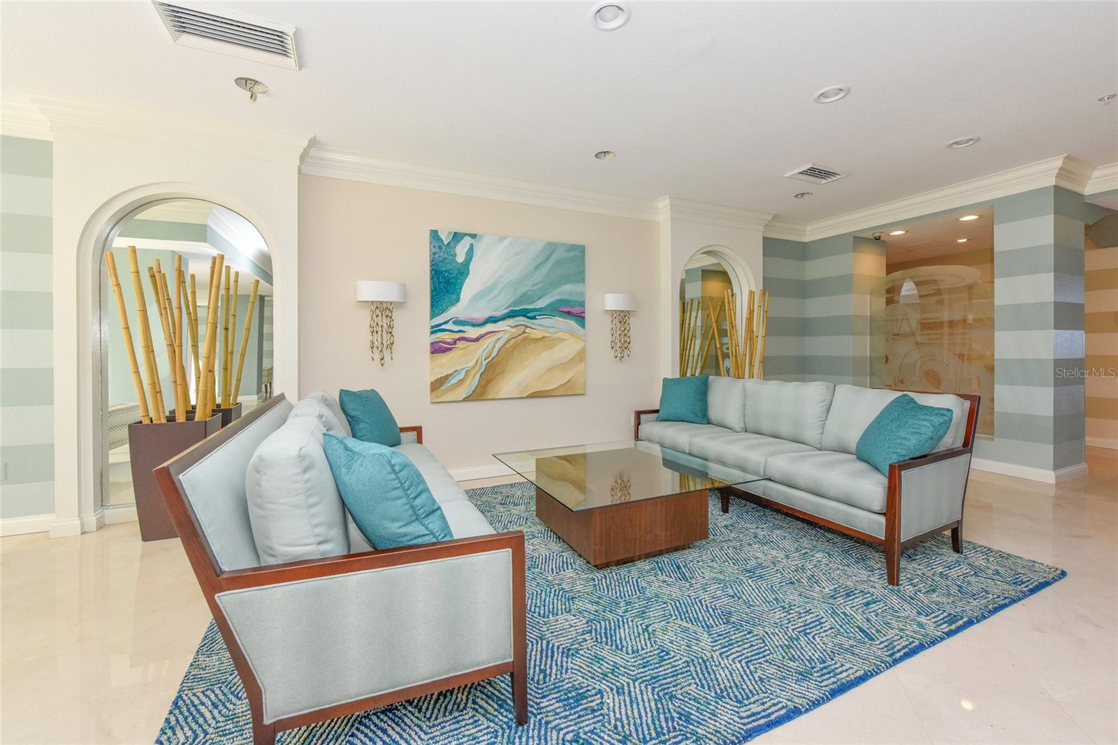 Image 35 of 66 For 1800 Benjamin Franklin Drive A1003