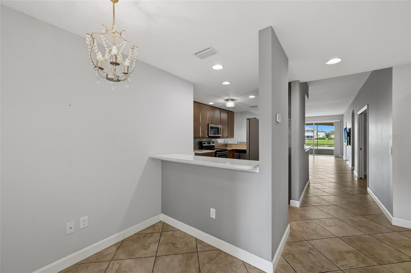 Image 13 of 57 For 6626 7th Avenue Circle W