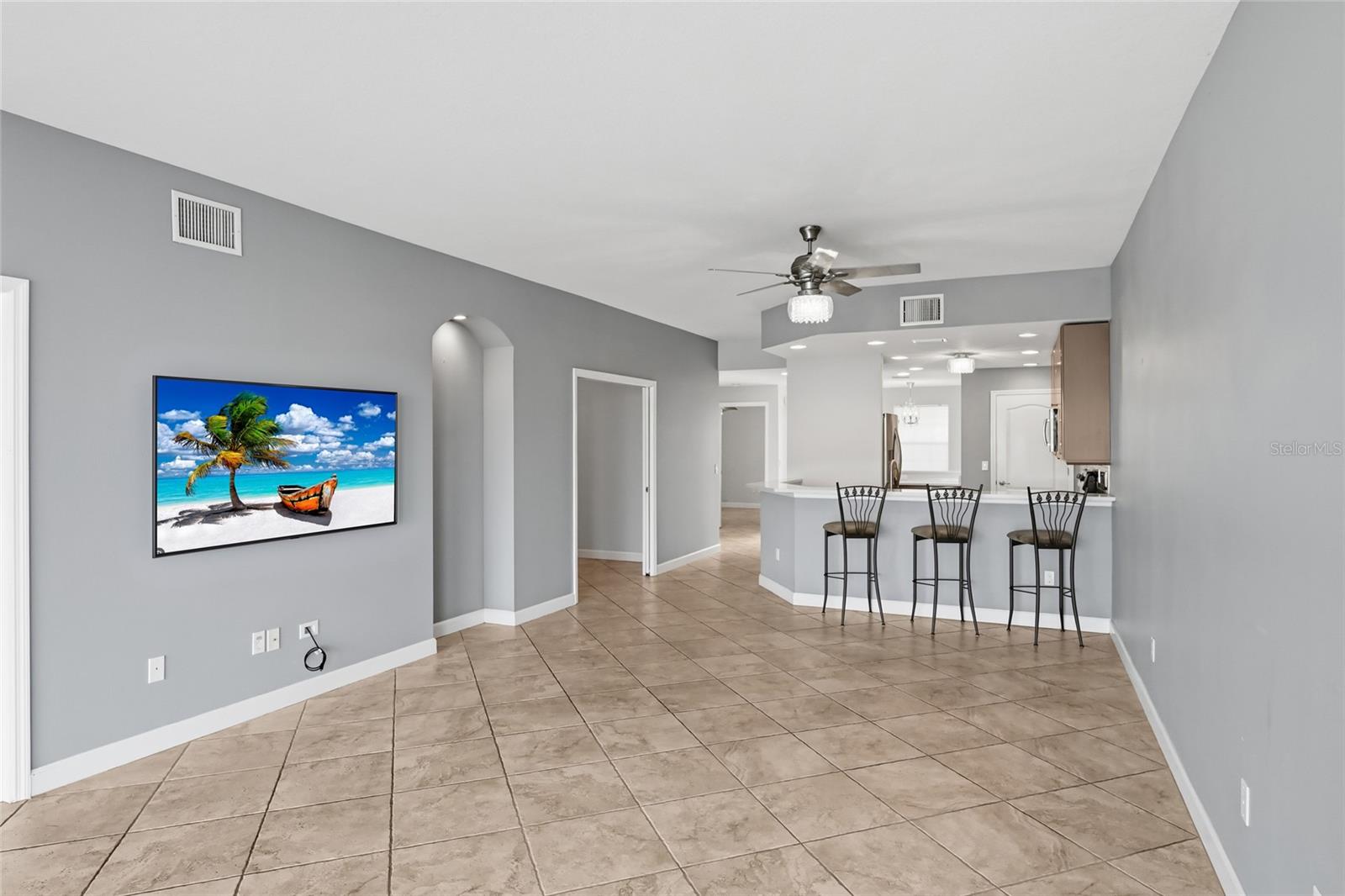 Image 18 of 57 For 6626 7th Avenue Circle W