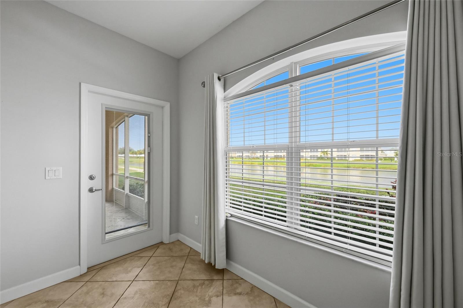 Image 29 of 57 For 6626 7th Avenue Circle W