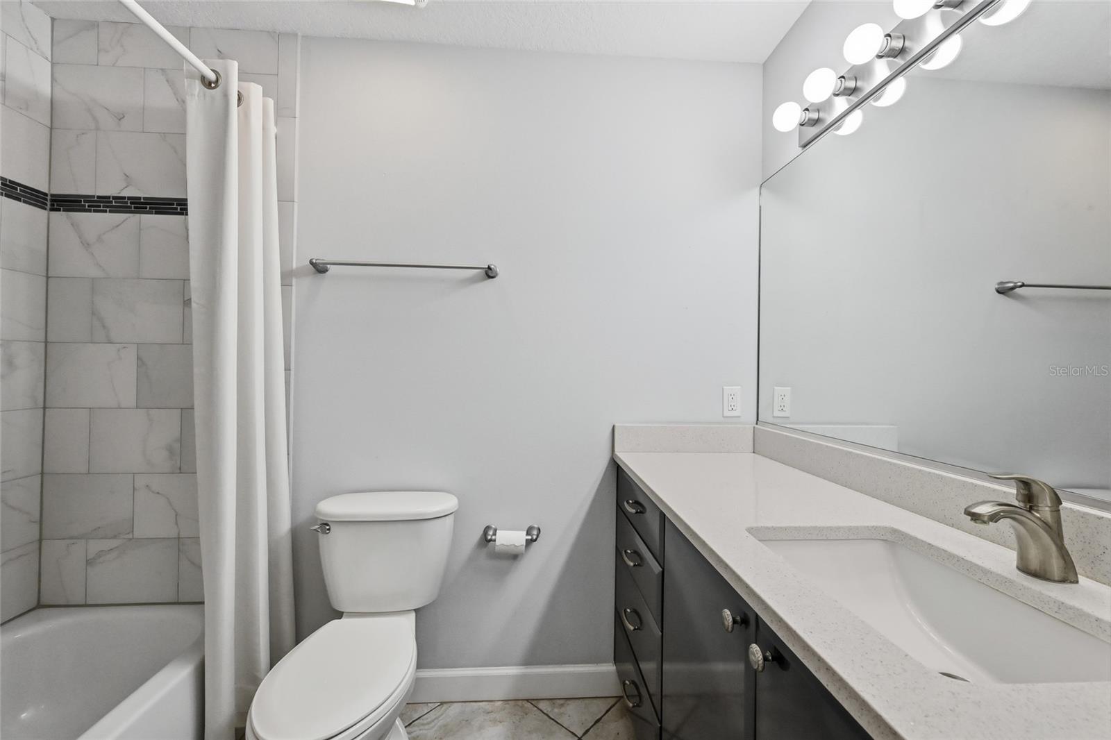 Image 40 of 57 For 6626 7th Avenue Circle W