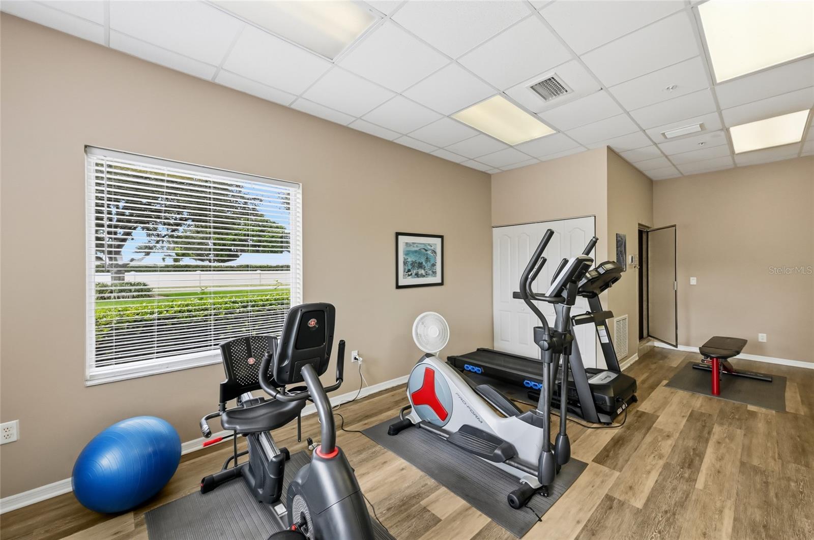 Image 53 of 57 For 6626 7th Avenue Circle W