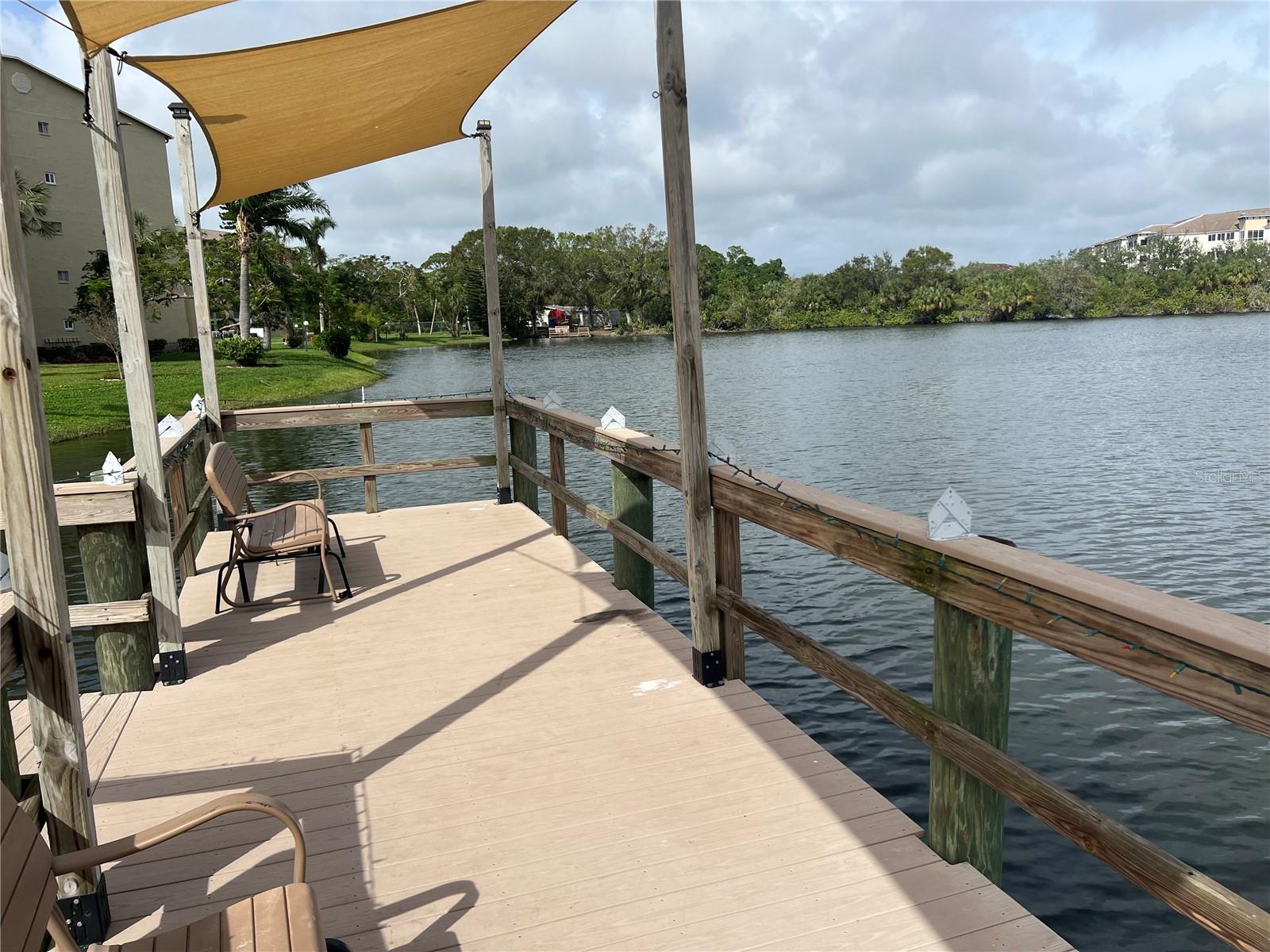 Image 41 of 51 For 3783 Lake Bayshore Drive H404