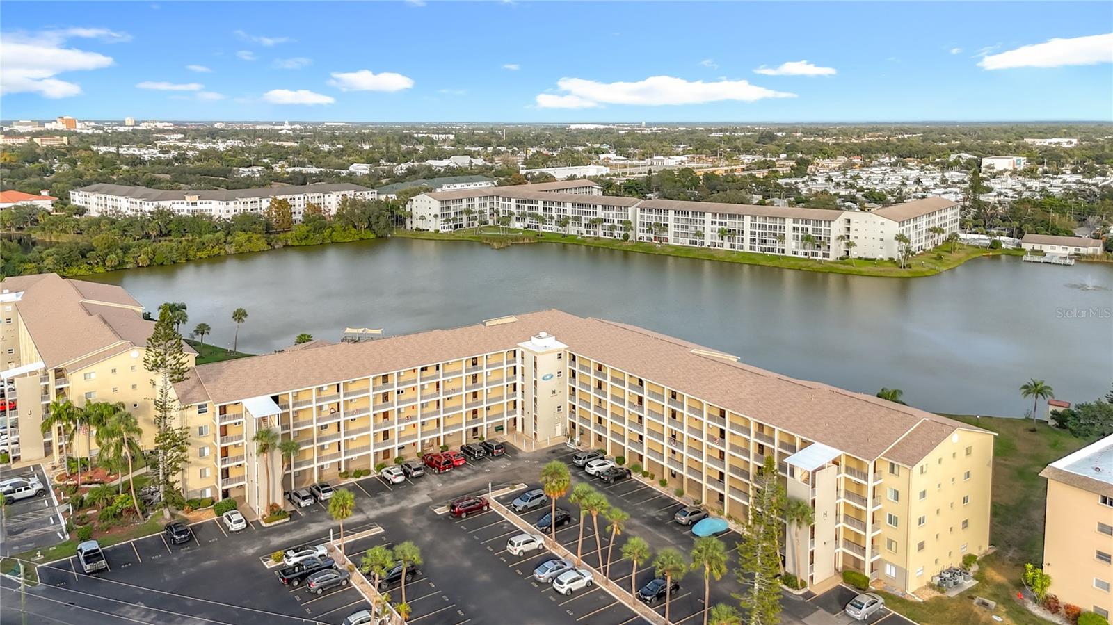 Image 44 of 51 For 3783 Lake Bayshore Drive H404