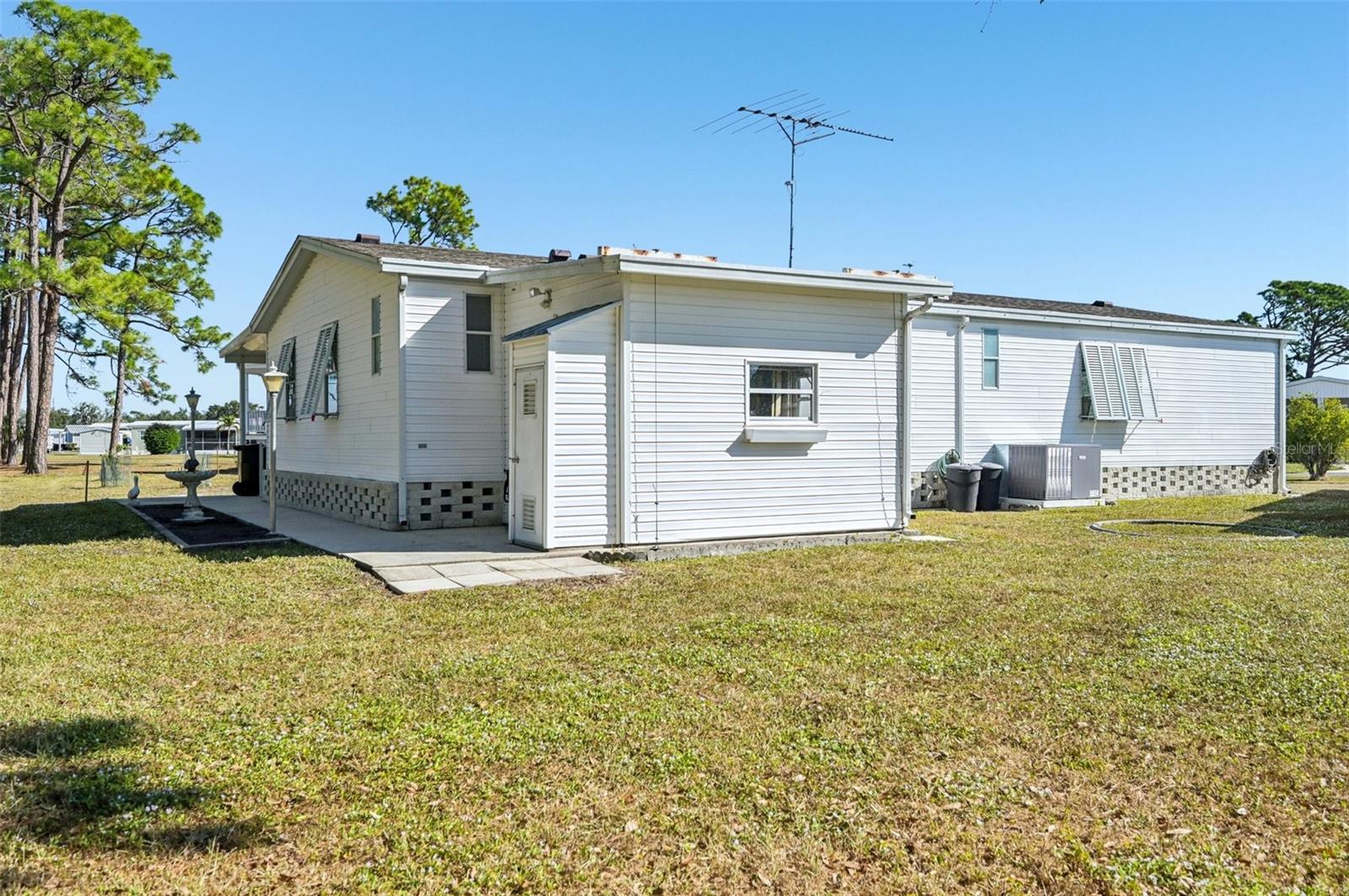 Image 36 of 61 For 6877 Anapa Court