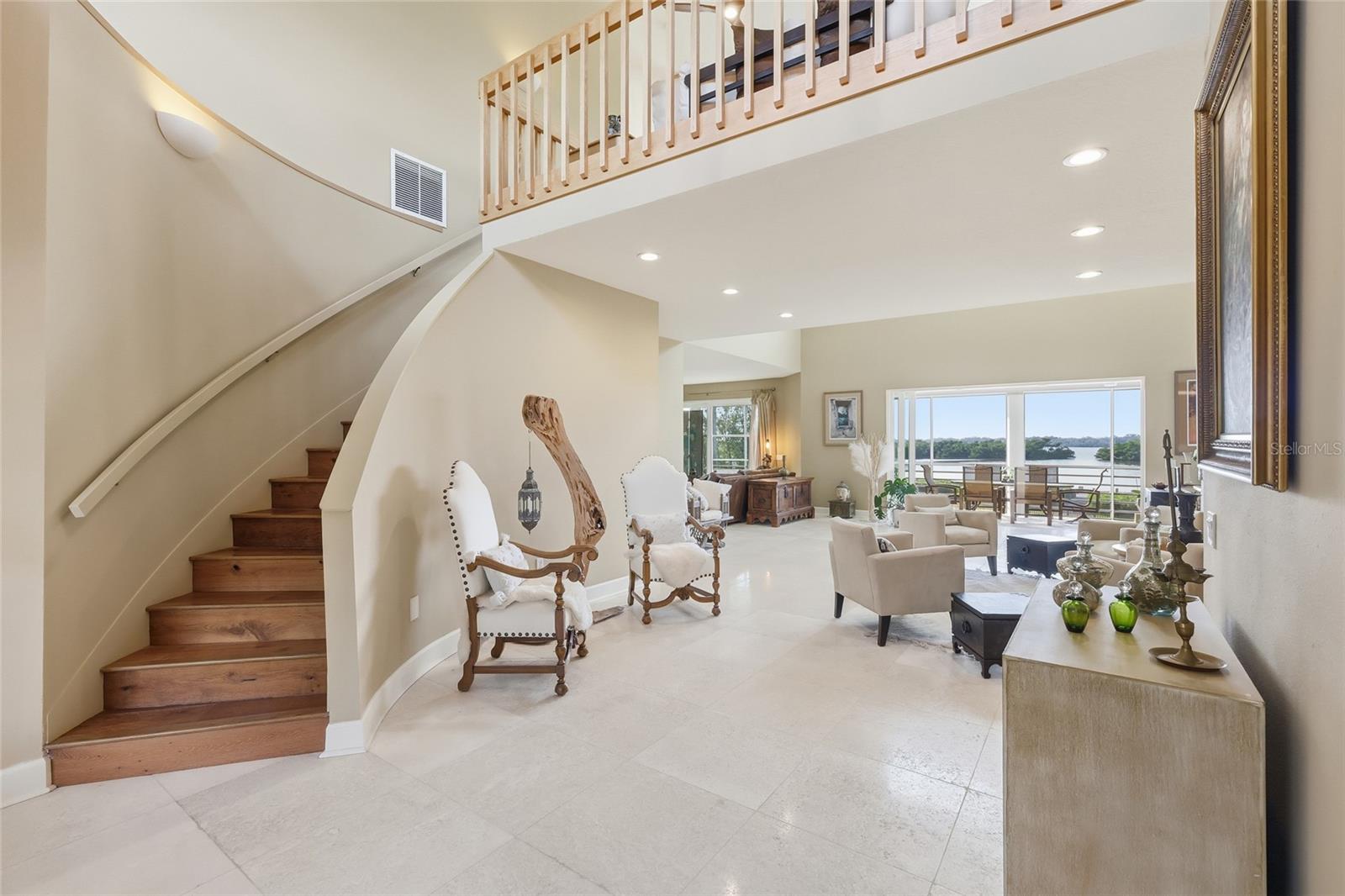 Image 13 of 54 For 6511 Bayshore Road