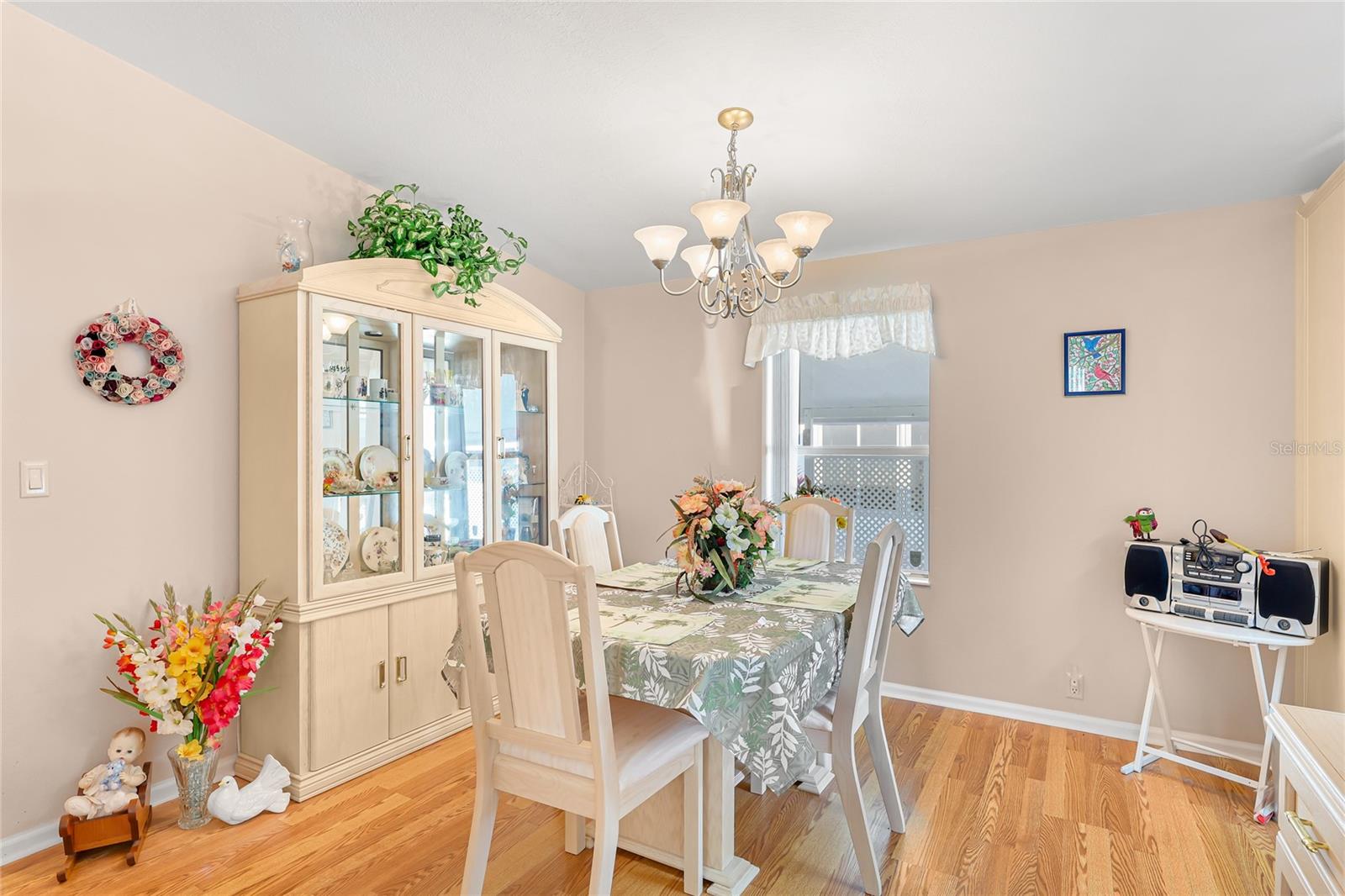 Image 5 of 25 For 5316 53rd Avenue E N16