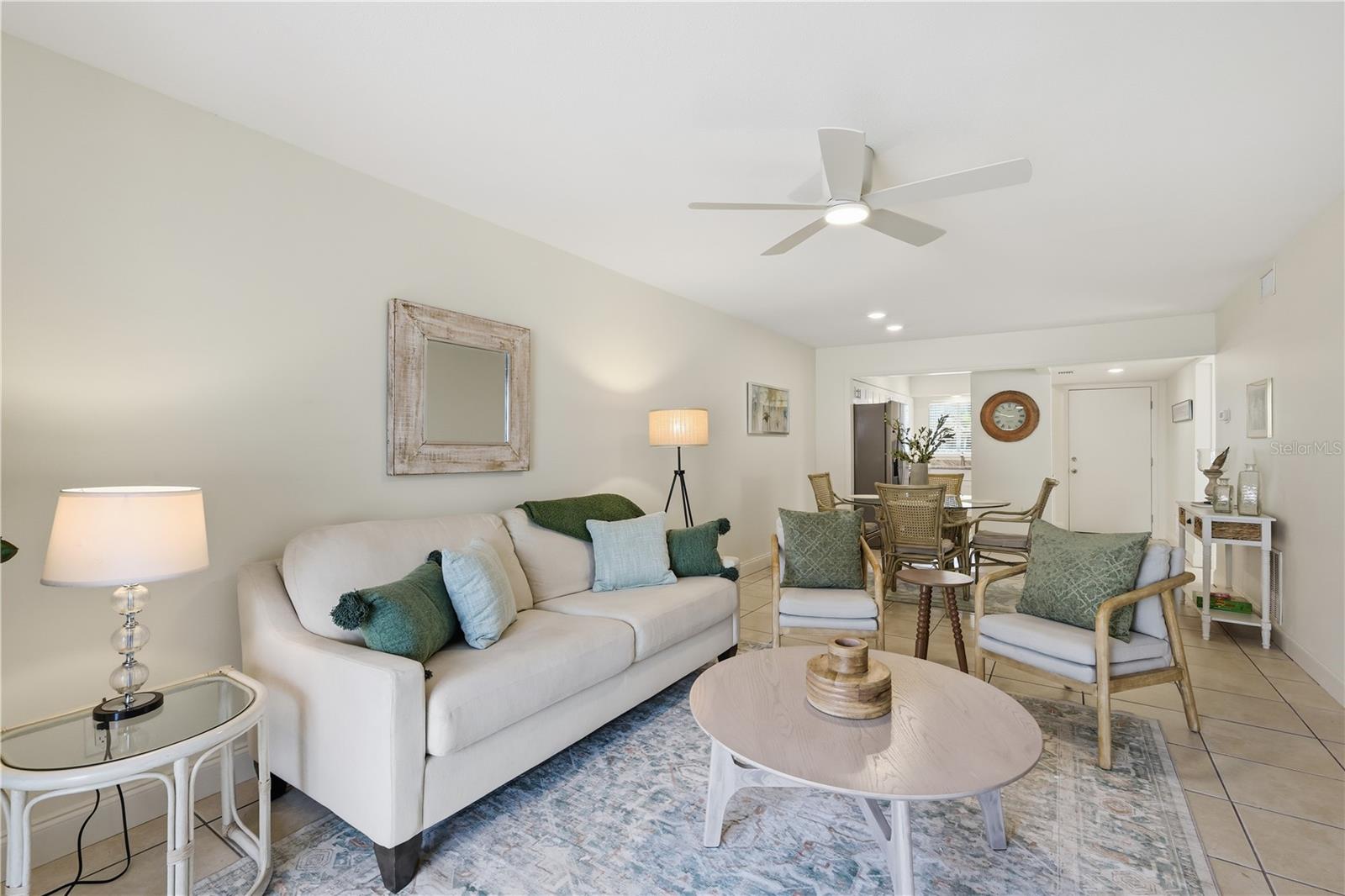 Image 10 of 30 For 7100 Gulf Drive 106