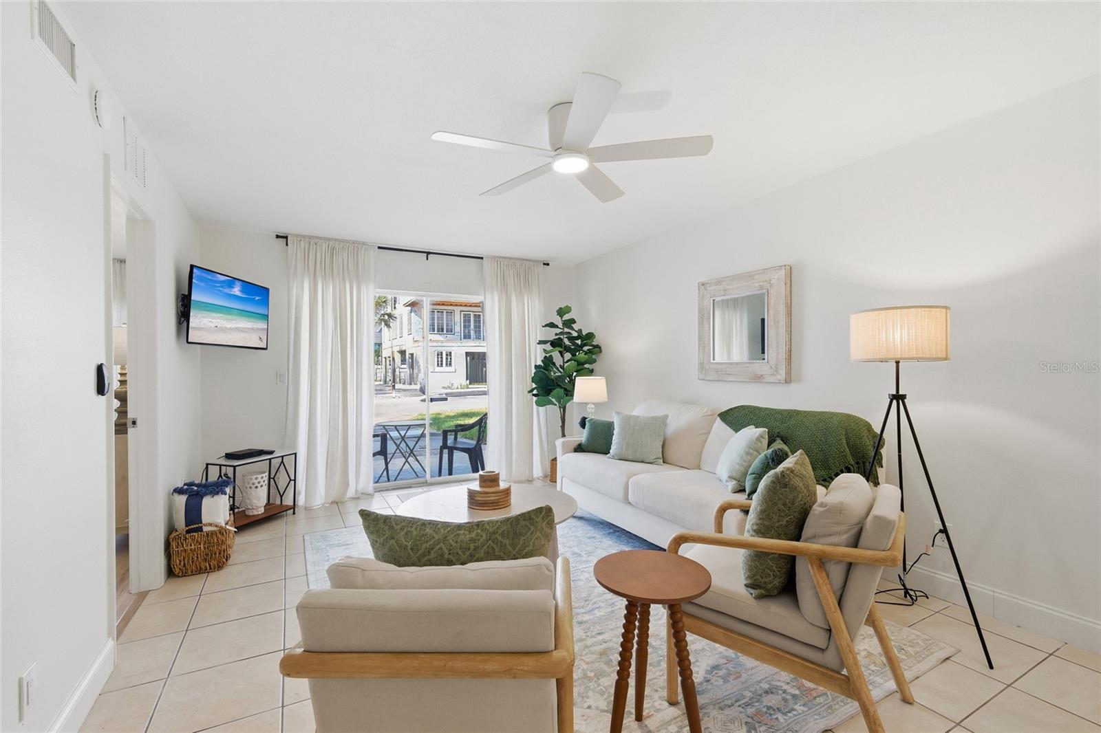 Image 11 of 30 For 7100 Gulf Drive 106