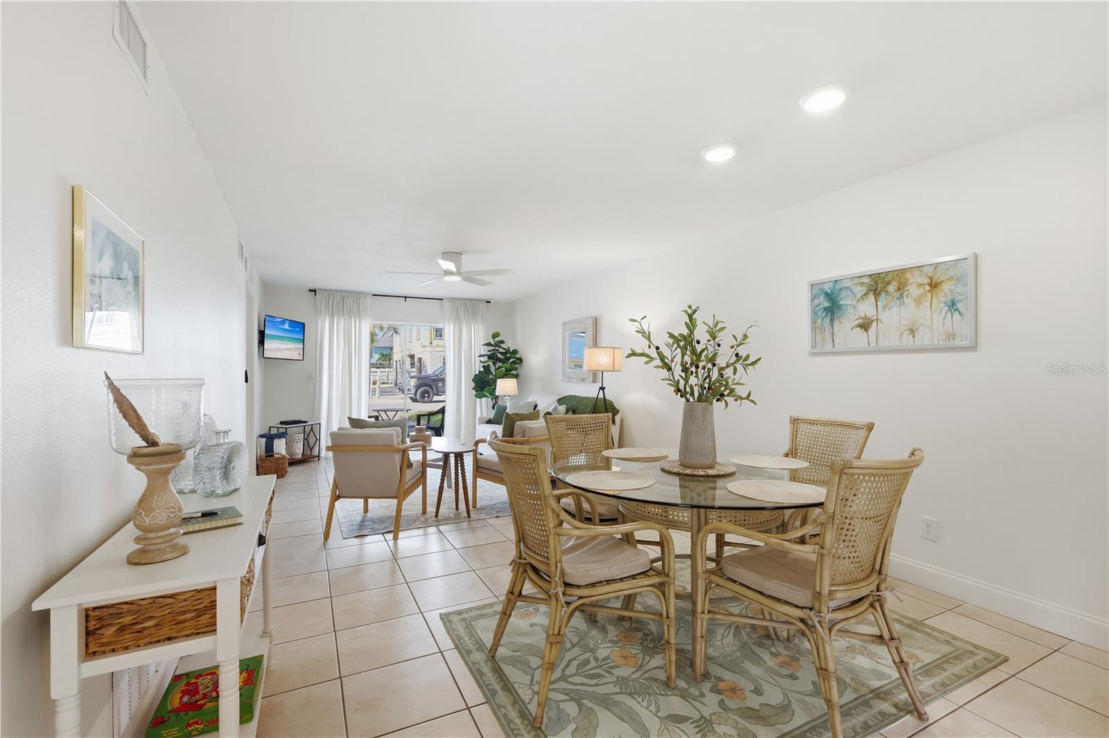 Image 8 of 30 For 7100 Gulf Drive 106