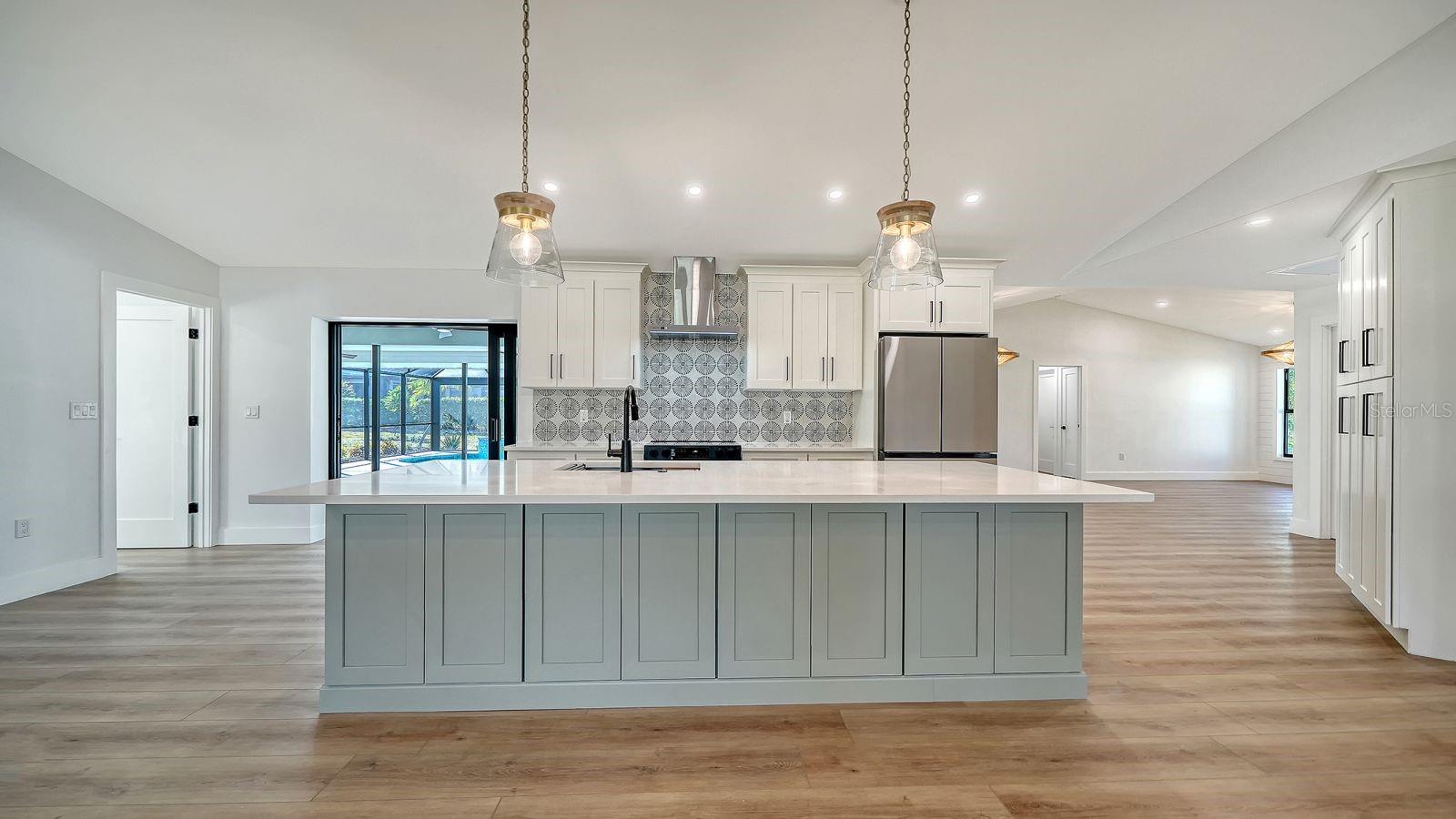 Image 21 of 72 For 5468 Wilkinson Road