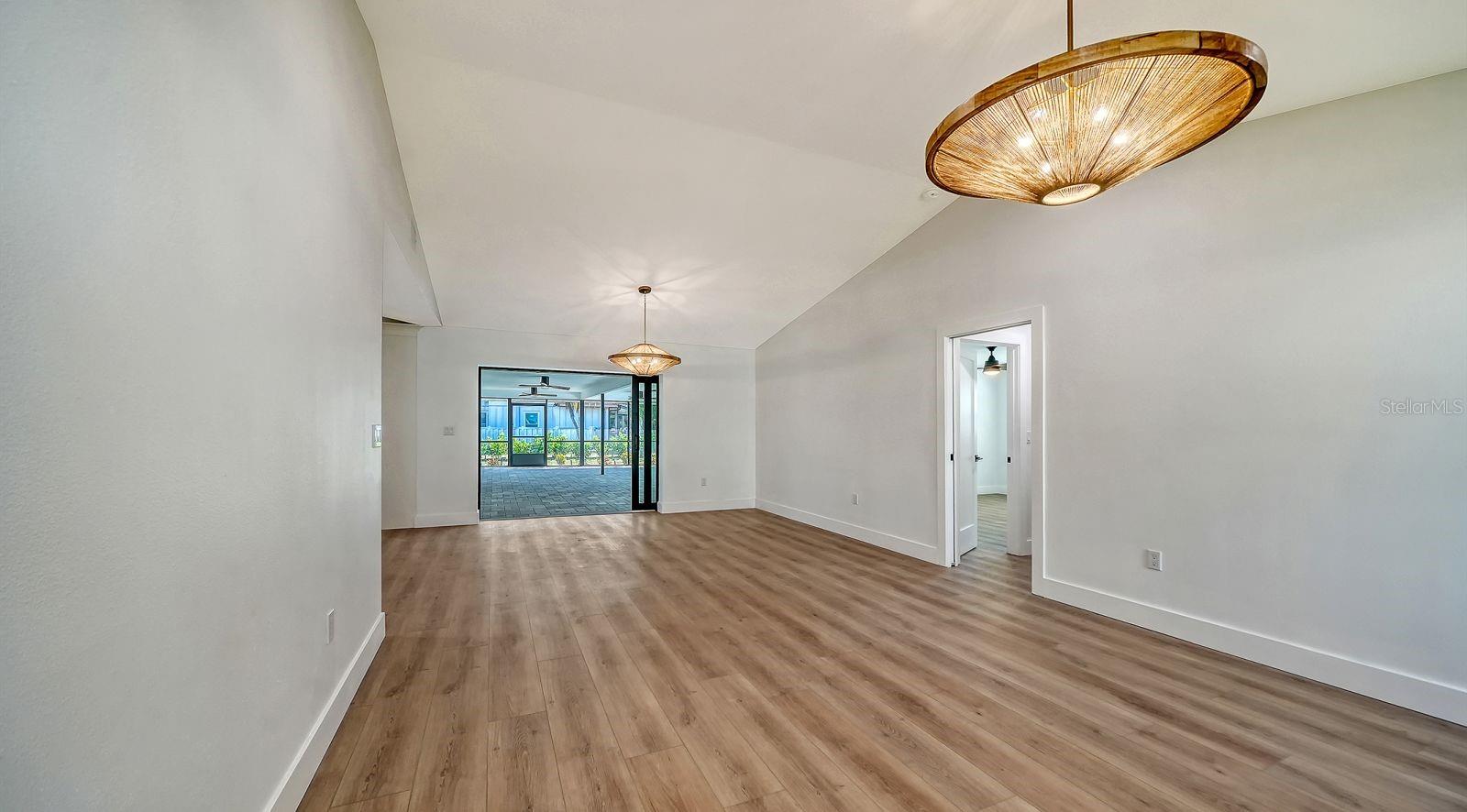 Image 22 of 72 For 5468 Wilkinson Road