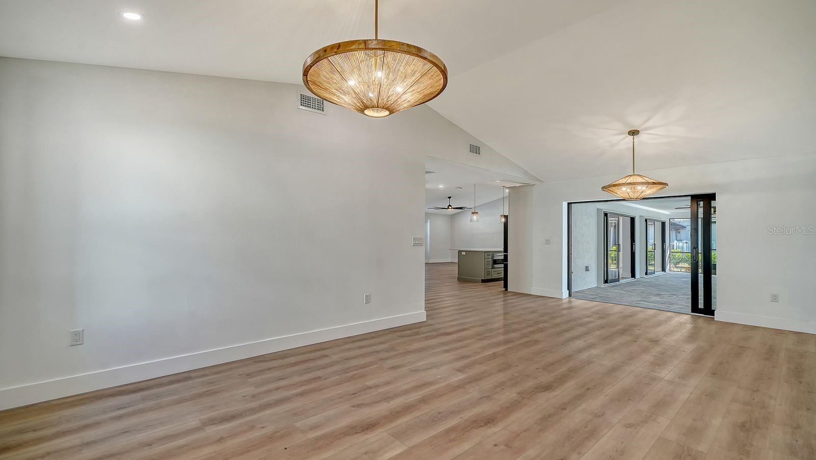 Image 23 of 72 For 5468 Wilkinson Road