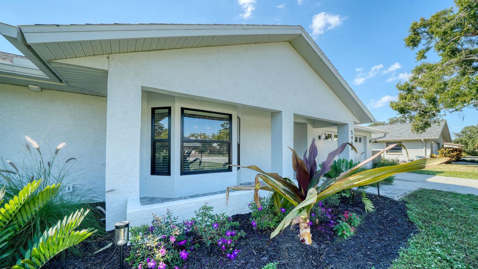 Image 4 of 72 For 5468 Wilkinson Road