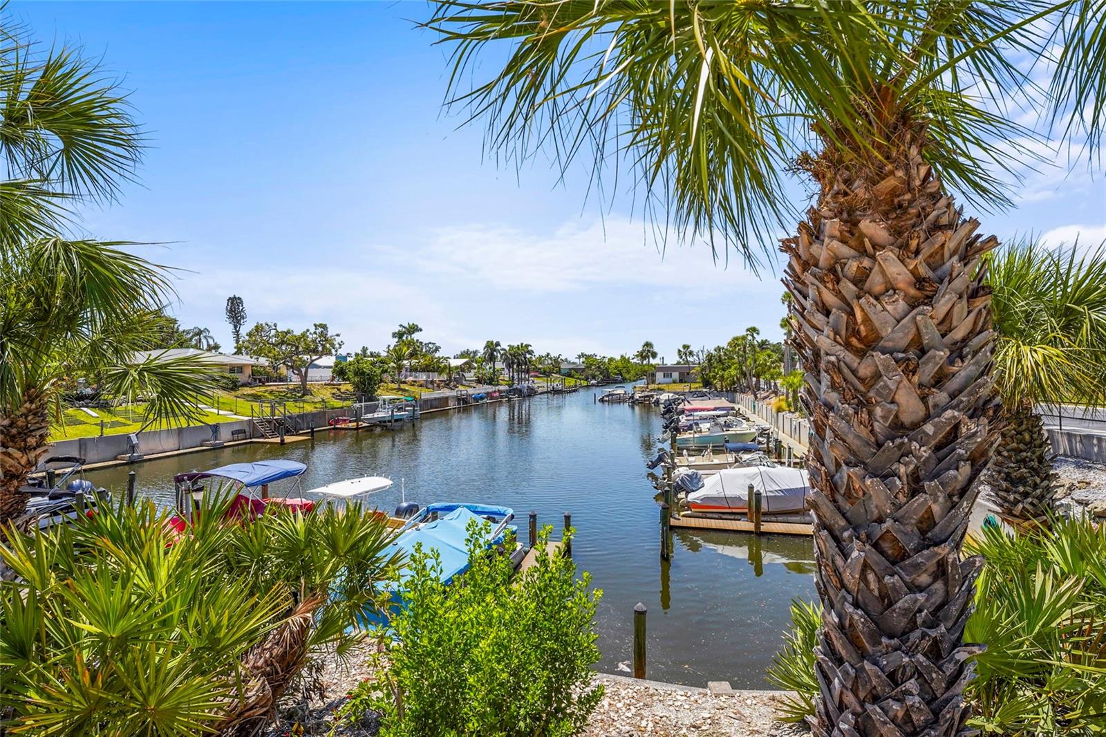 Image 61 of 72 For 2531 Riverbluff Parkway V181