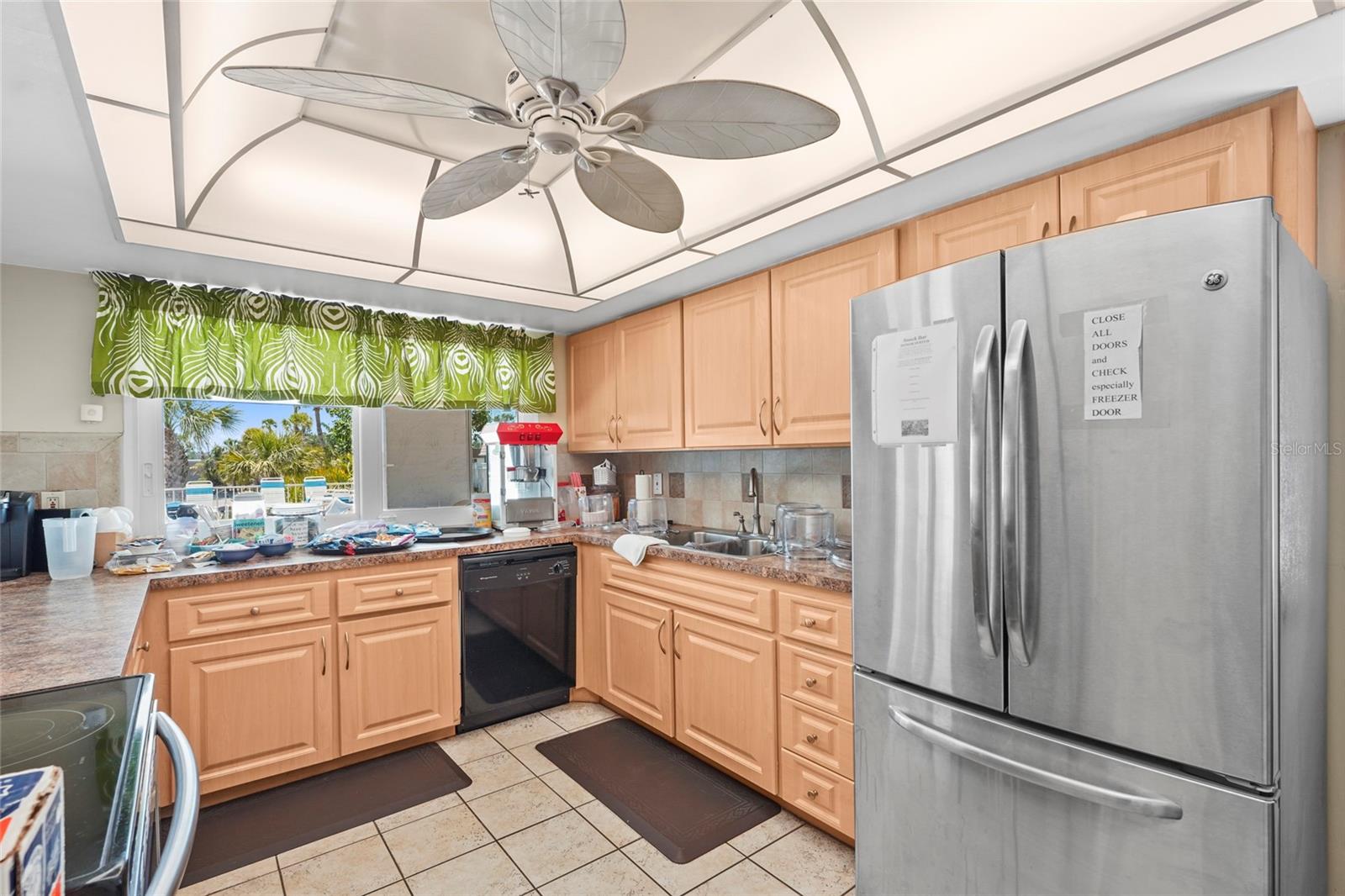 Image 68 of 72 For 2531 Riverbluff Parkway V181