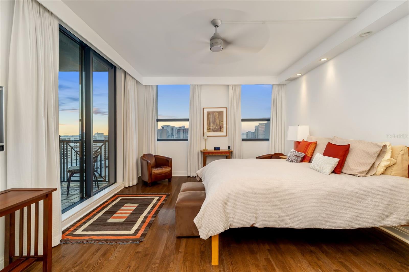 Image 15 of 87 For 50 Central Avenue 14d