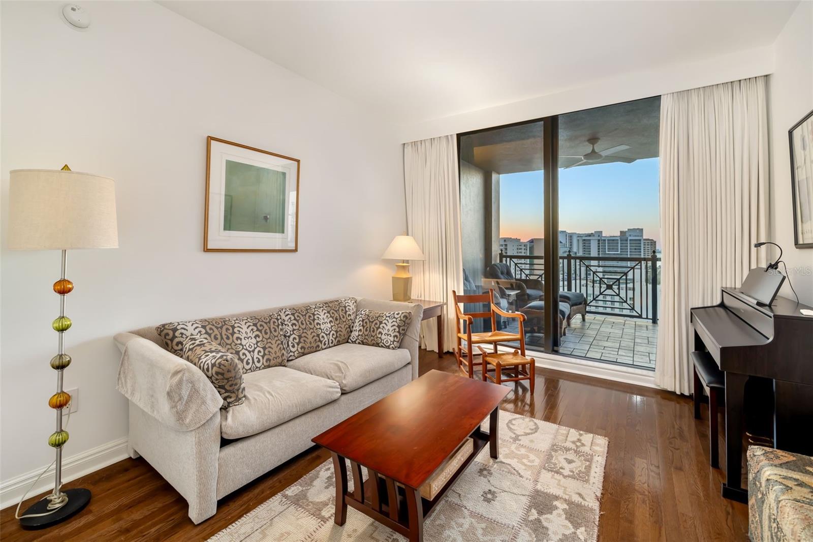 Image 21 of 87 For 50 Central Avenue 14d