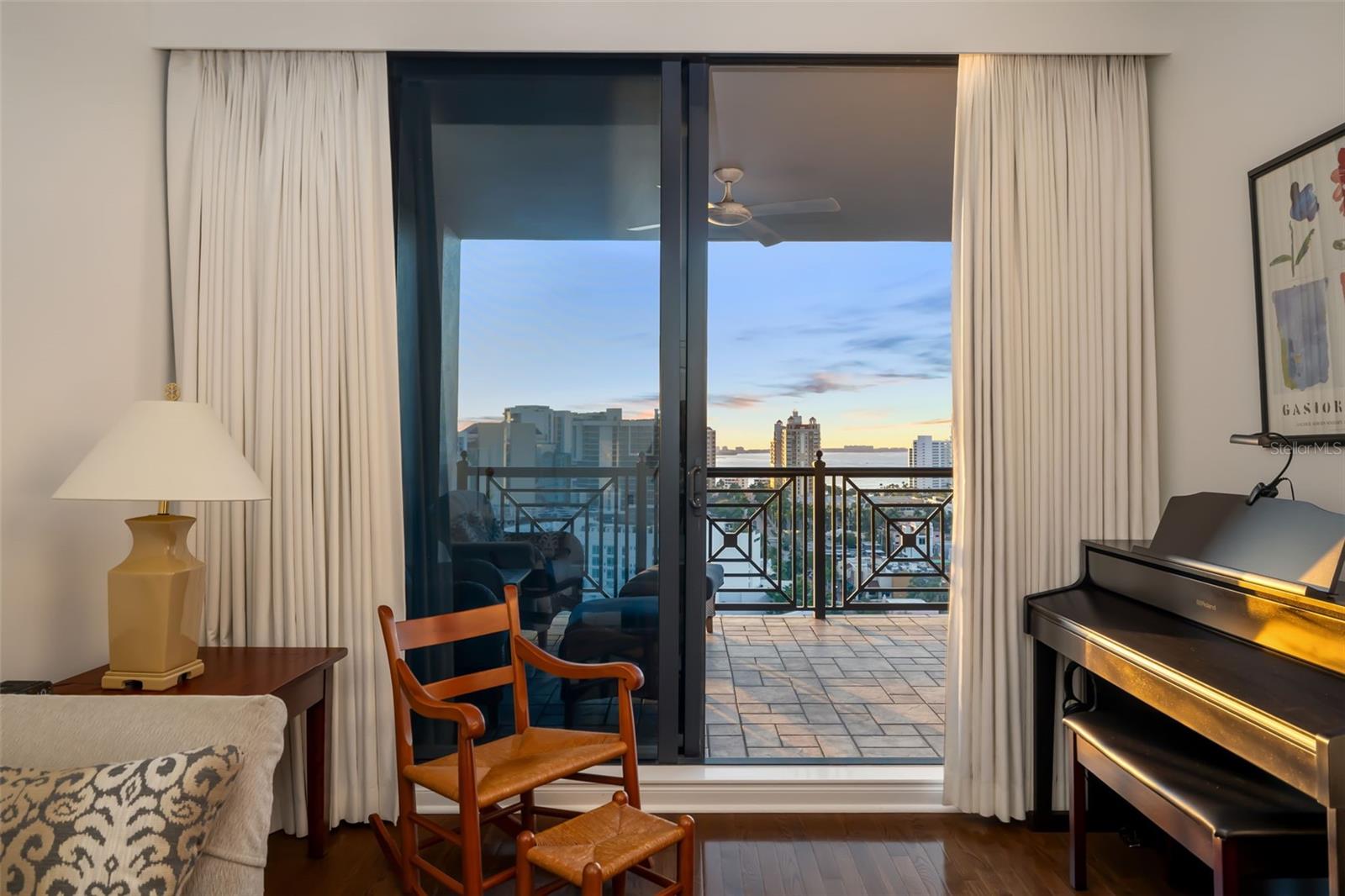 Image 23 of 87 For 50 Central Avenue 14d