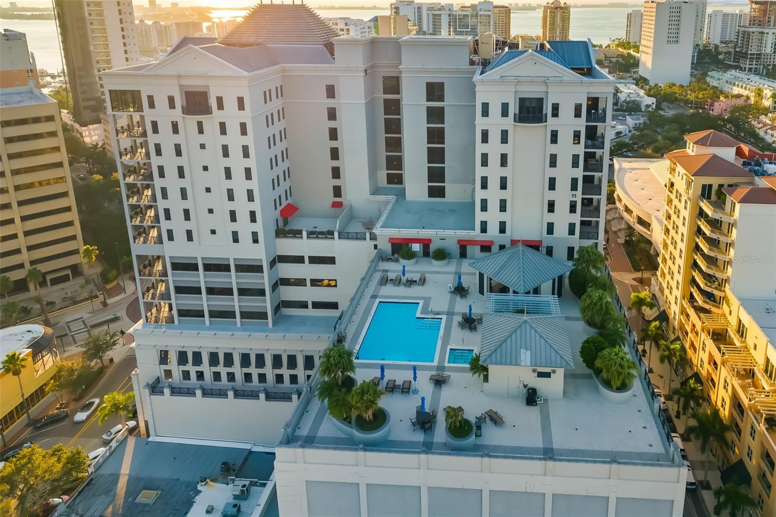 Image 62 of 87 For 50 Central Avenue 14d