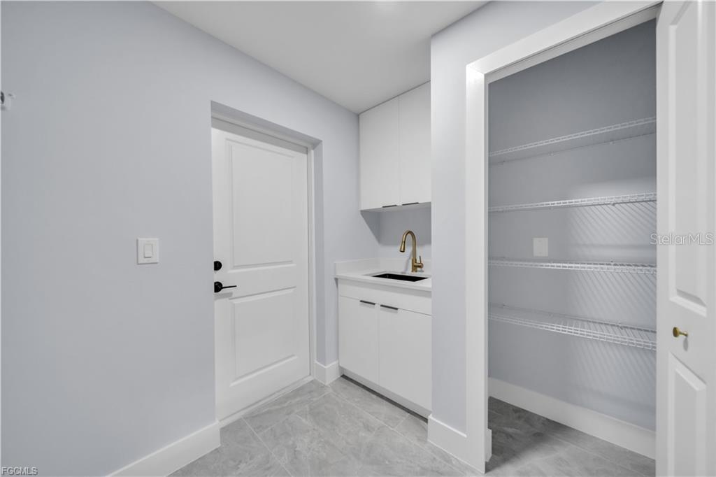 Image 14 of 47 For 312 Pembroke Street