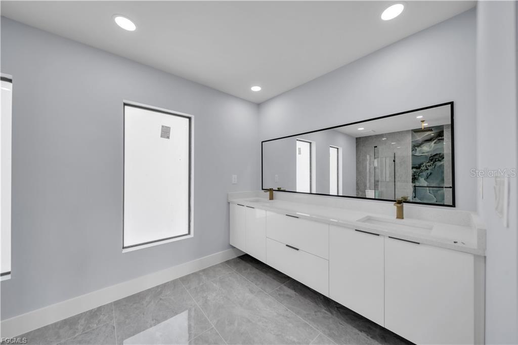 Image 25 of 47 For 312 Pembroke Street