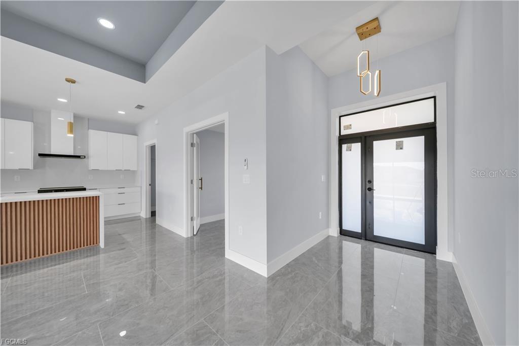 Image 28 of 47 For 312 Pembroke Street