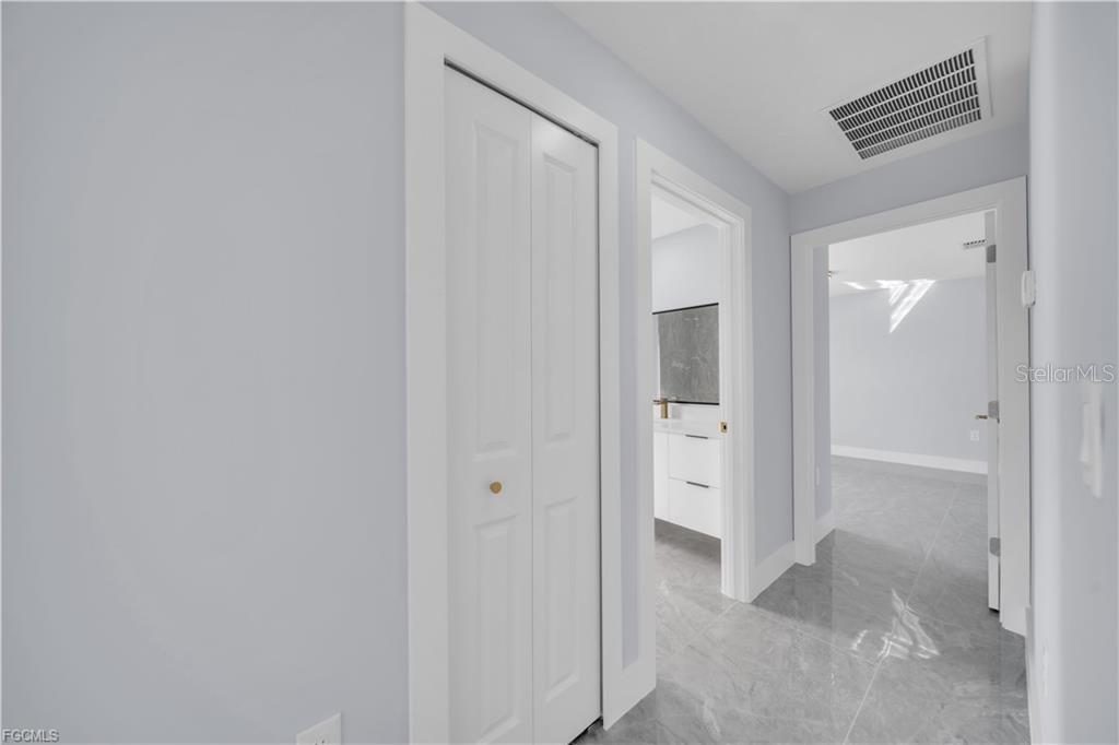 Image 31 of 47 For 312 Pembroke Street