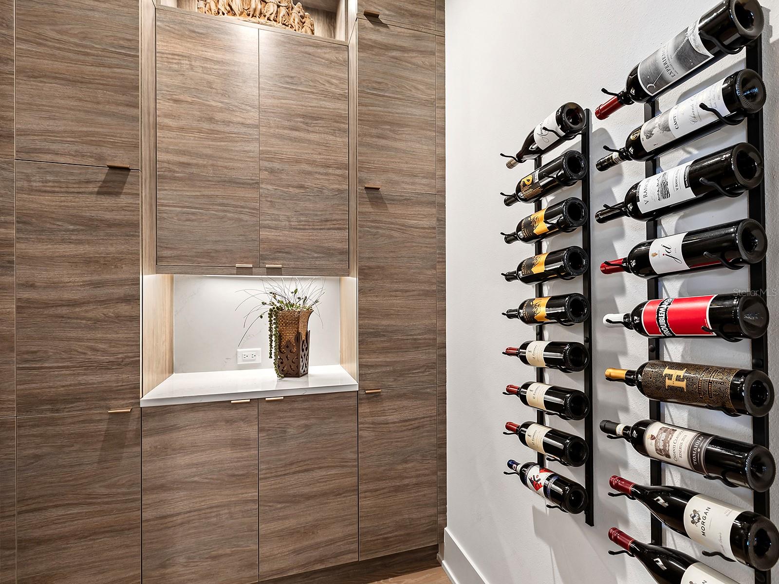 Image 25 of 96 For 7958 Outboard Drive