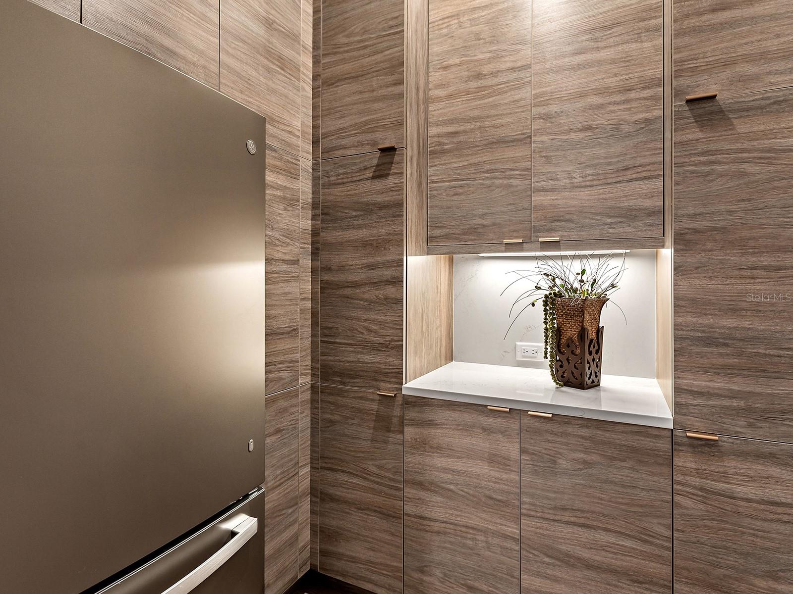 Image 26 of 96 For 7958 Outboard Drive