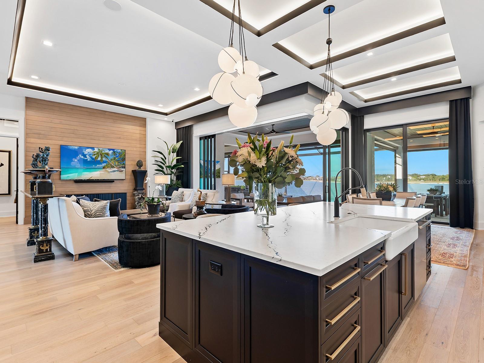 Image 28 of 96 For 7958 Outboard Drive