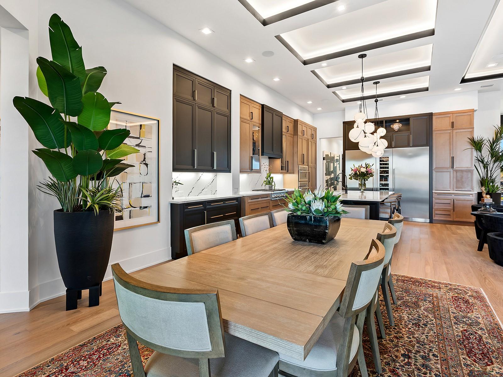 Image 31 of 96 For 7958 Outboard Drive