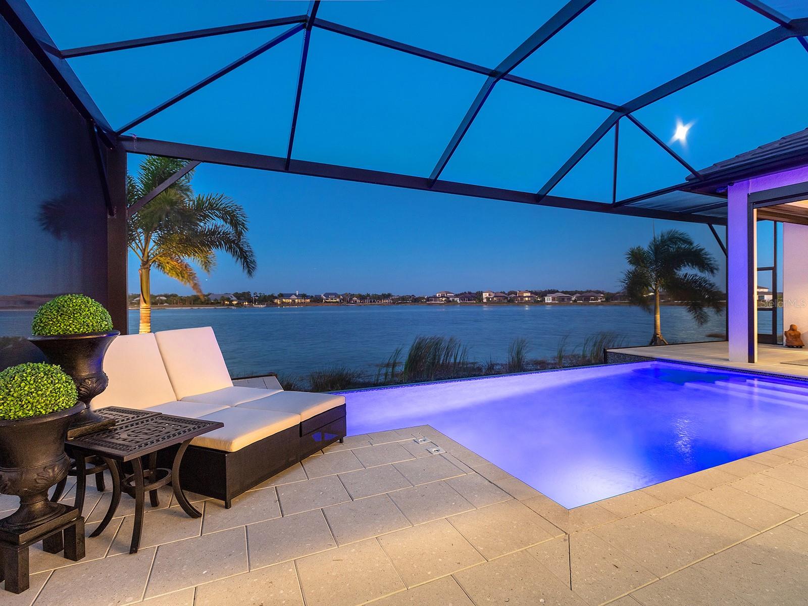 Image 4 of 96 For 7958 Outboard Drive