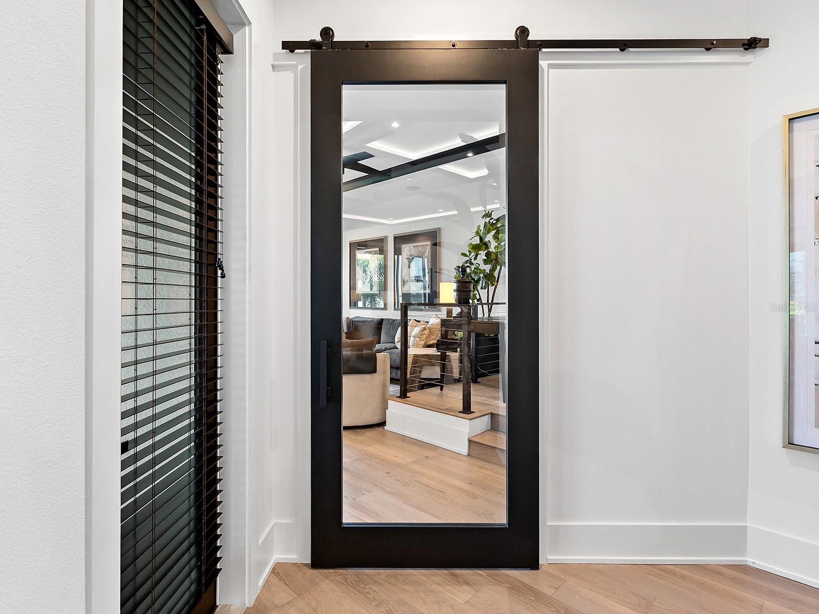 Image 43 of 96 For 7958 Outboard Drive