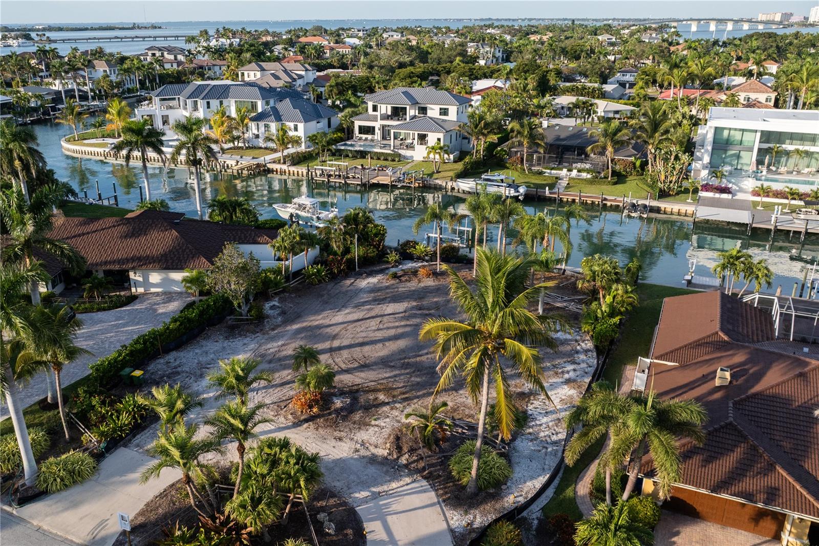 Details for 526 Spoonbill Drive, SARASOTA, FL 34236