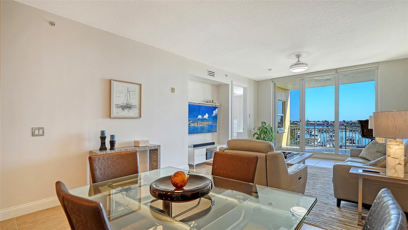 Image 18 of 58 For 610 Riviera Dunes Way 306