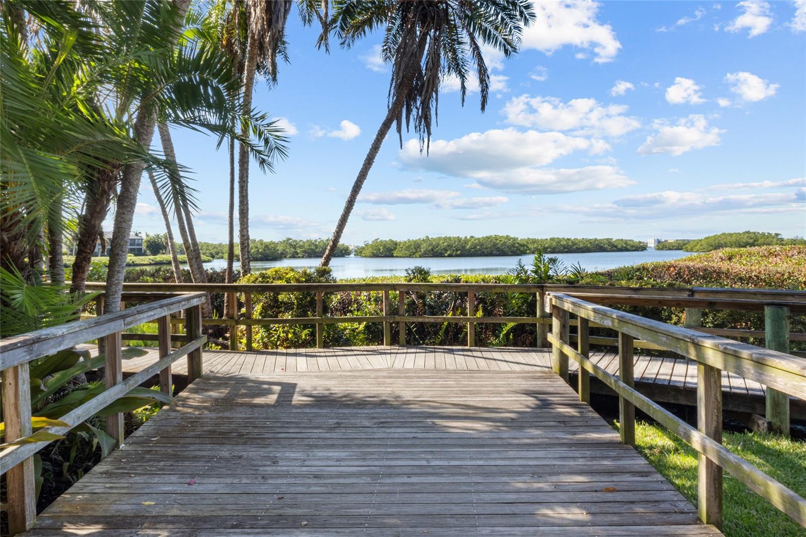 Image 22 of 33 For 1621 Boathouse Circle 220