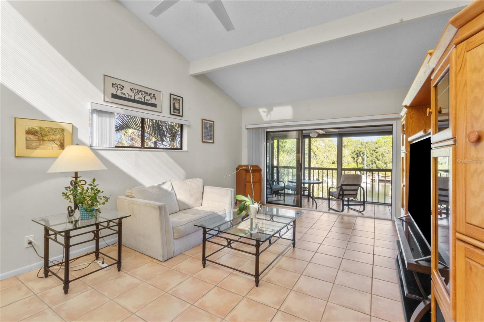 Image 4 of 33 For 1621 Boathouse Circle 220