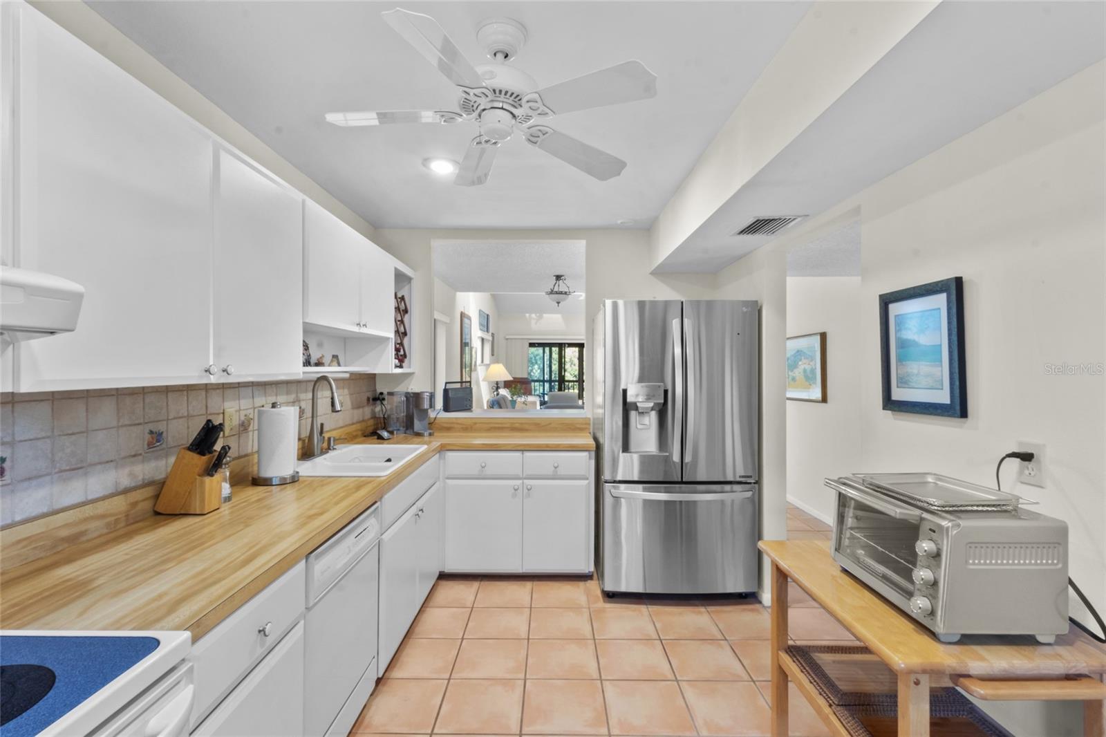 Image 9 of 33 For 1621 Boathouse Circle 220