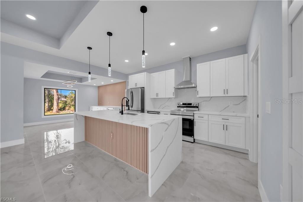 Image 2 of 31 For 3315 16th Street W