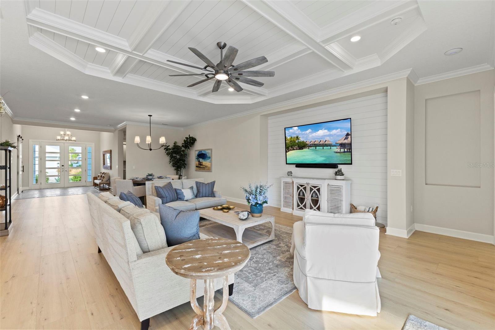 Image 11 of 98 For 15320 San Lazzaro Avenue