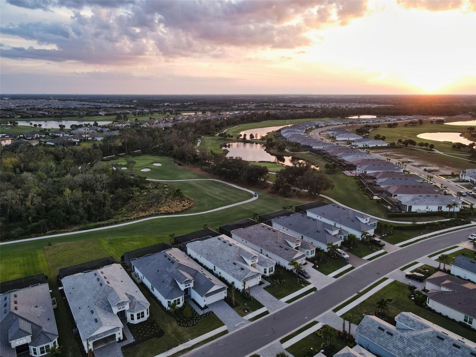 Image 92 of 98 For 15320 San Lazzaro Avenue