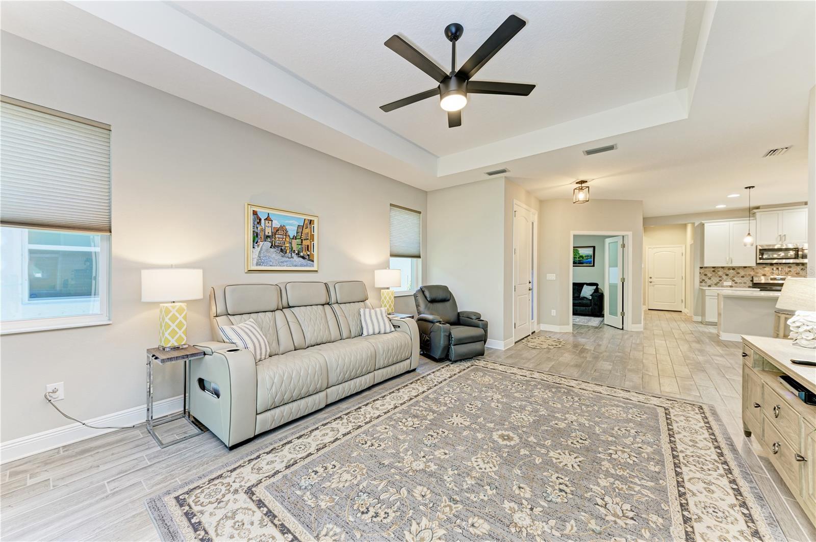 Image 10 of 28 For 5961 Amberly Drive