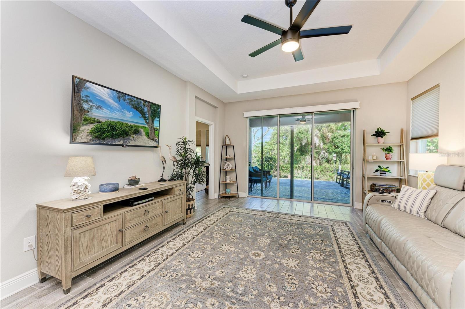 Image 11 of 28 For 5961 Amberly Drive