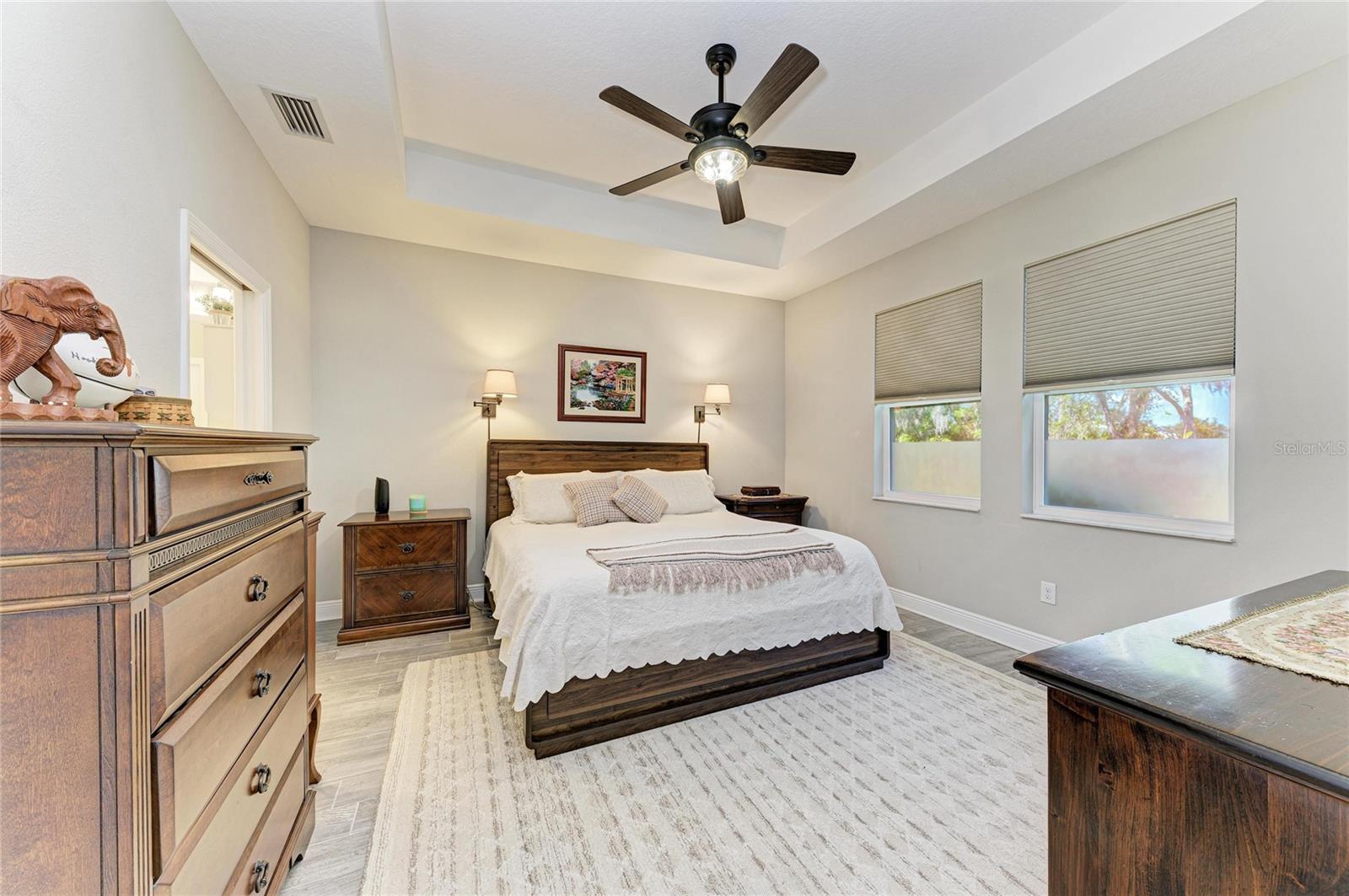 Image 12 of 28 For 5961 Amberly Drive