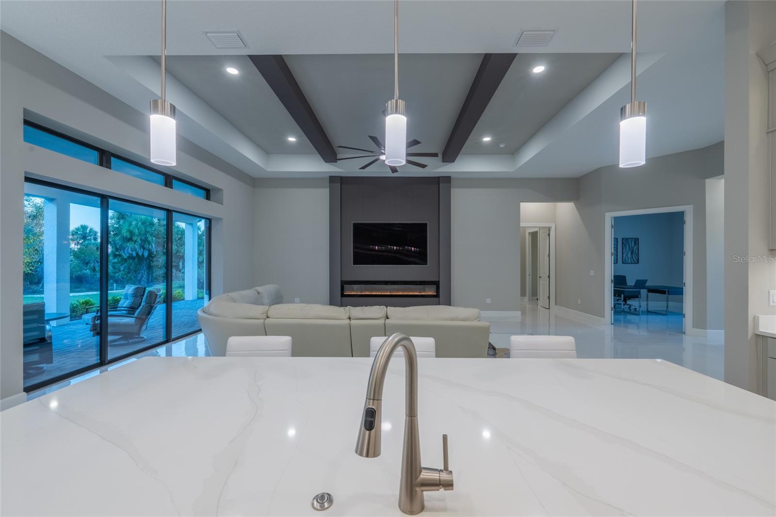 Image 21 of 86 For 9451 Tequila Sunrise Drive