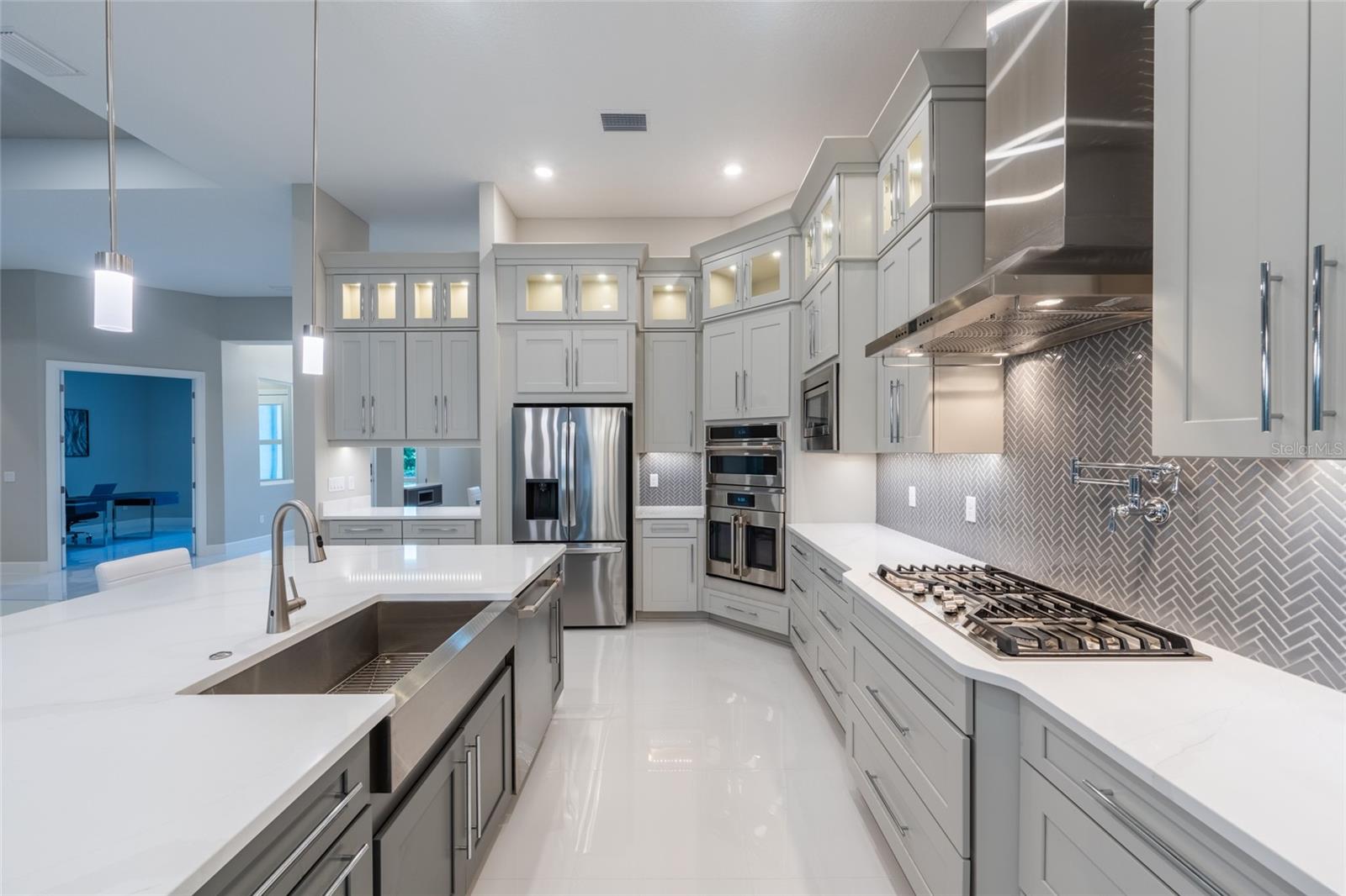 Image 23 of 86 For 9451 Tequila Sunrise Drive