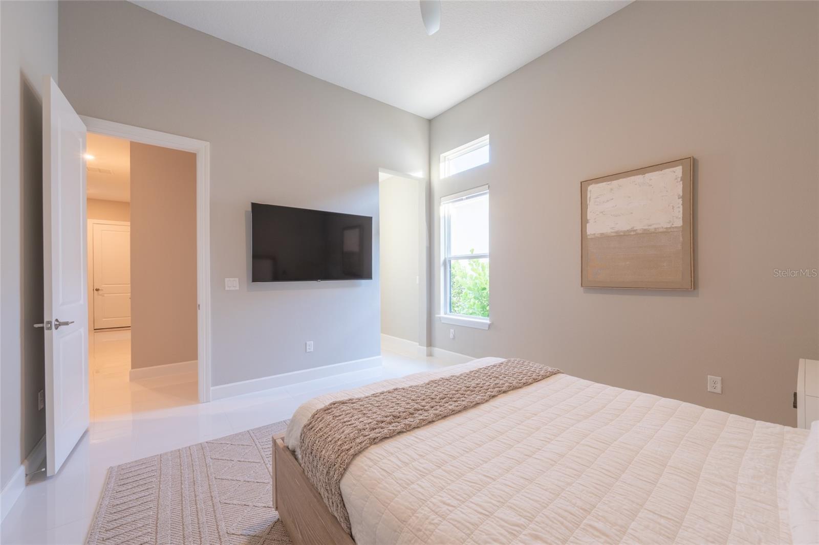 Image 36 of 86 For 9451 Tequila Sunrise Drive